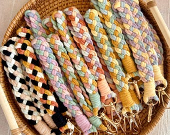 CATENA PER CELLULARE, Strap telefono colorato in Macrame, Portachiavi da polso per Auto Casa o Telefono, Stile boho, 100% cotone riciclato