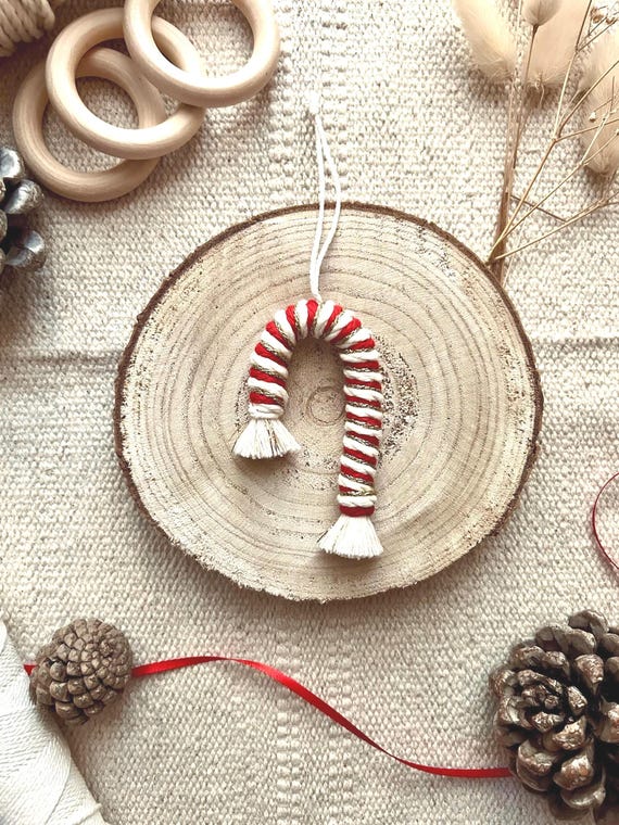 Macrame Candy Cane, Christmas Tree Ornaments, Red and White Christmas Decorations and Accessories, Holiday Gift Ideas