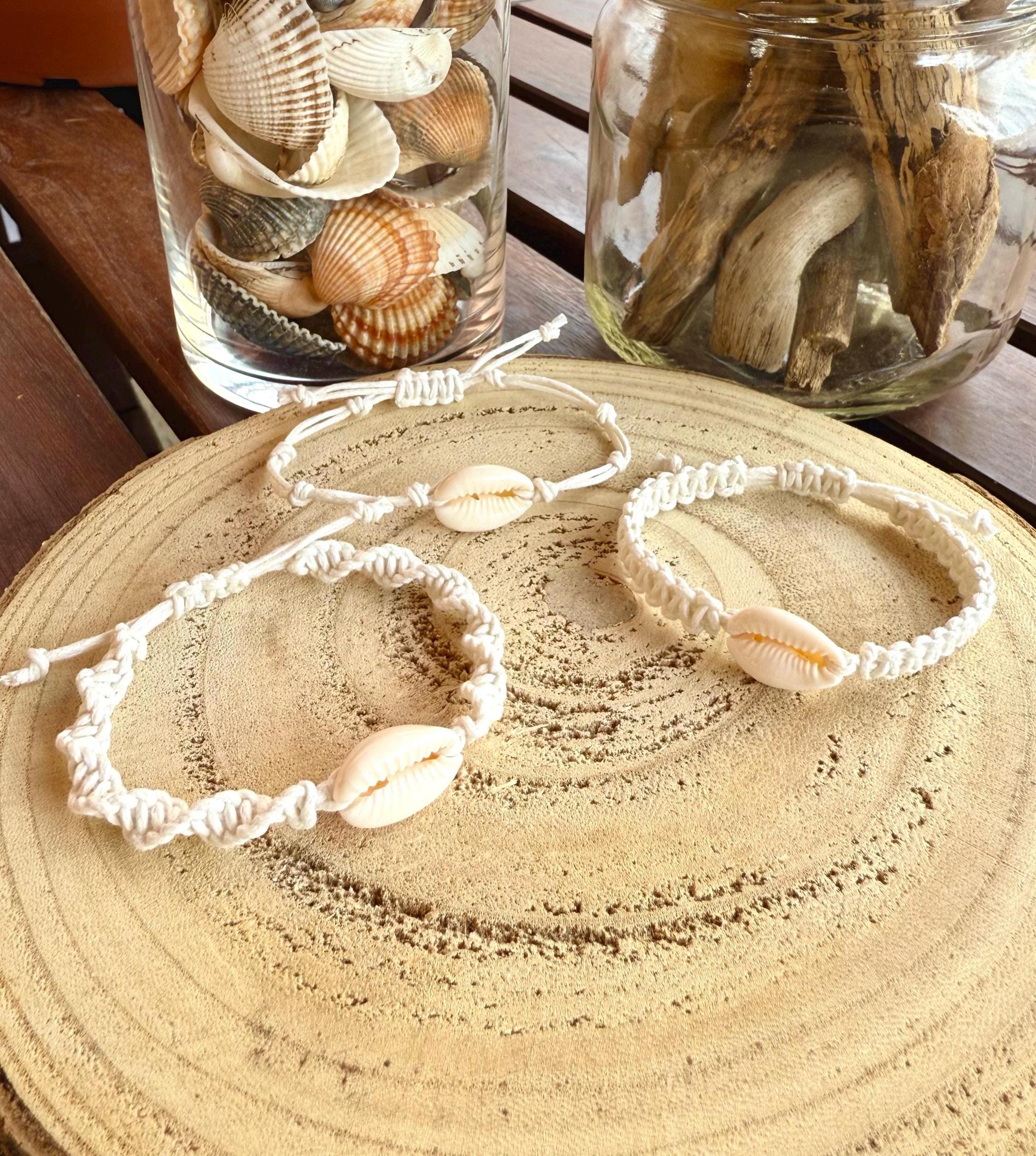 Macrame Shell Bracelet, Boho Beach Bracelet, Adjustable Cotton Jewelry,…