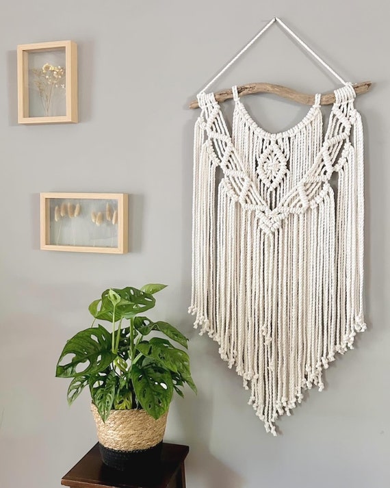 DIAMOND // Macramé Wall Hanging, White Natural Wood and Cotton Tapestry, Long Woven Wall Decor, Boho Furniture for Home, Bohemian Wall Art