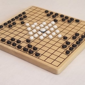 Hnefatafl - Solid Wooden Reversible Board for Tafl, Tawlbwrdd, and Tablut