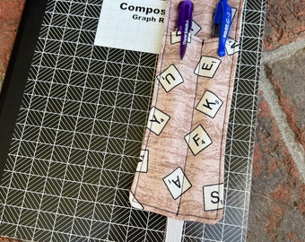 Bookmark with dual pen holder - Scrabble