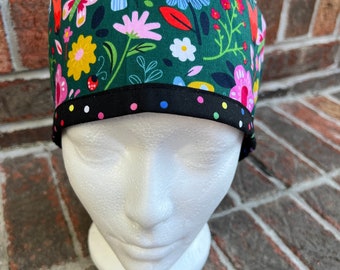 Reversible Scrub Cap - Flowers and Hearts