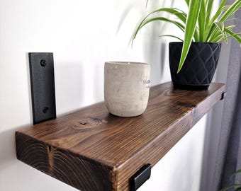Industrial Rustic Wood Shelf 17cm x 4.5cm: Handcrafted Solid Pine Bookshelf with Loft Inspired Black Inverted Metal Brackets