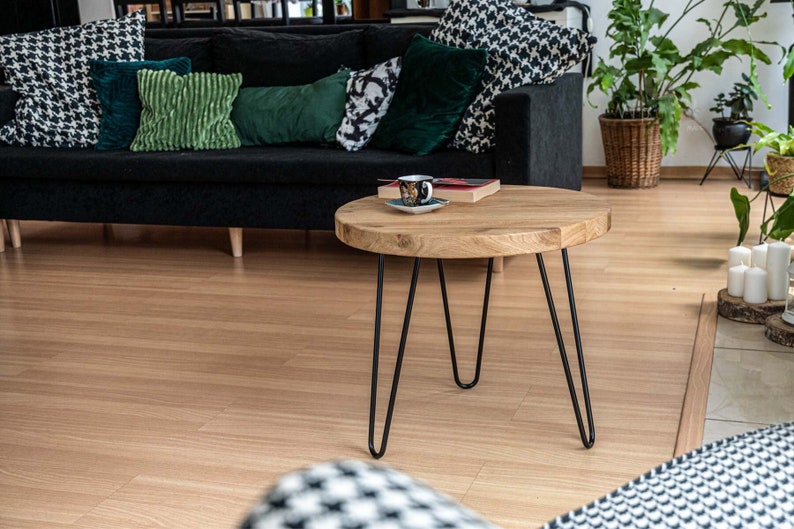 Modern Round Oak Coffee Table: Reclaimed Solid Oak Wood with Rustic Finish & Handcrafted Hairpin Legs image 1