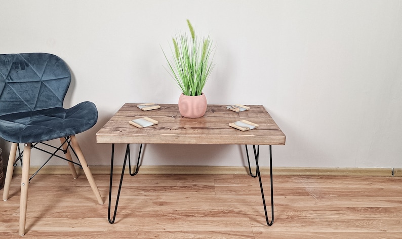 Rustic coffe table: Solid Wood farmhouse Furniture, End Table, Reclaimed Wood, Hairpin Legs & Multi-Board Design image 5