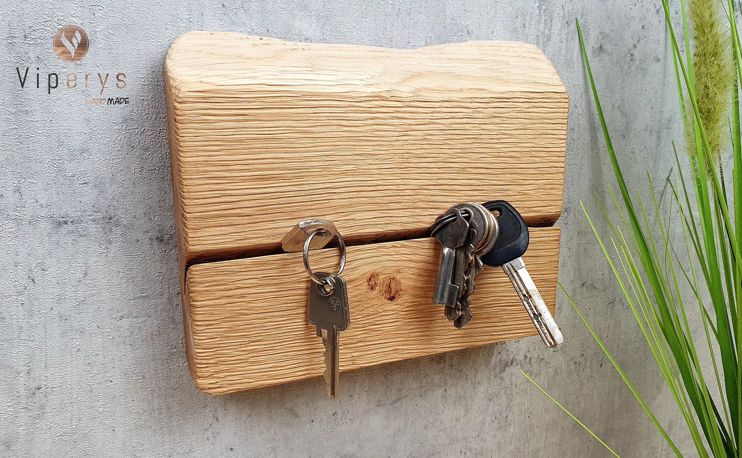 Wall Mounted Key Rack- Key Holder- Key Hooks- Live Edge Wood