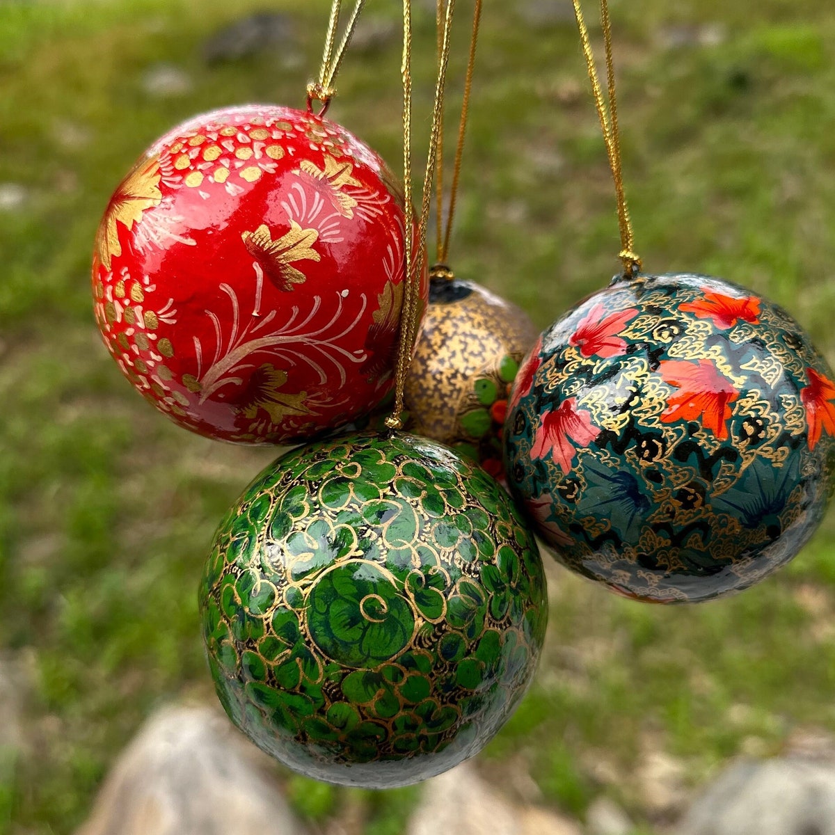 Hand Painted Christmas Ornaments. Dazzling Colors. Come in Variety of Designs. All Handpainted. Tree Ornaments, Round Decorative Bauble - Etsy