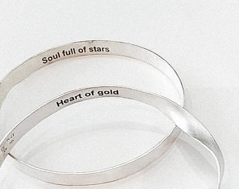 Solid Silver 925 Bangle with your Actual Handwriting, Mobius Bangle Bracelet, Meaningful Gift for Her, Perfect Gift for Him — Twisted Bangle