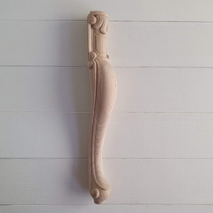 Beautiful carved leg, 1pc