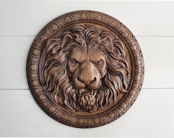 lion head in a frame, painted, 1pc