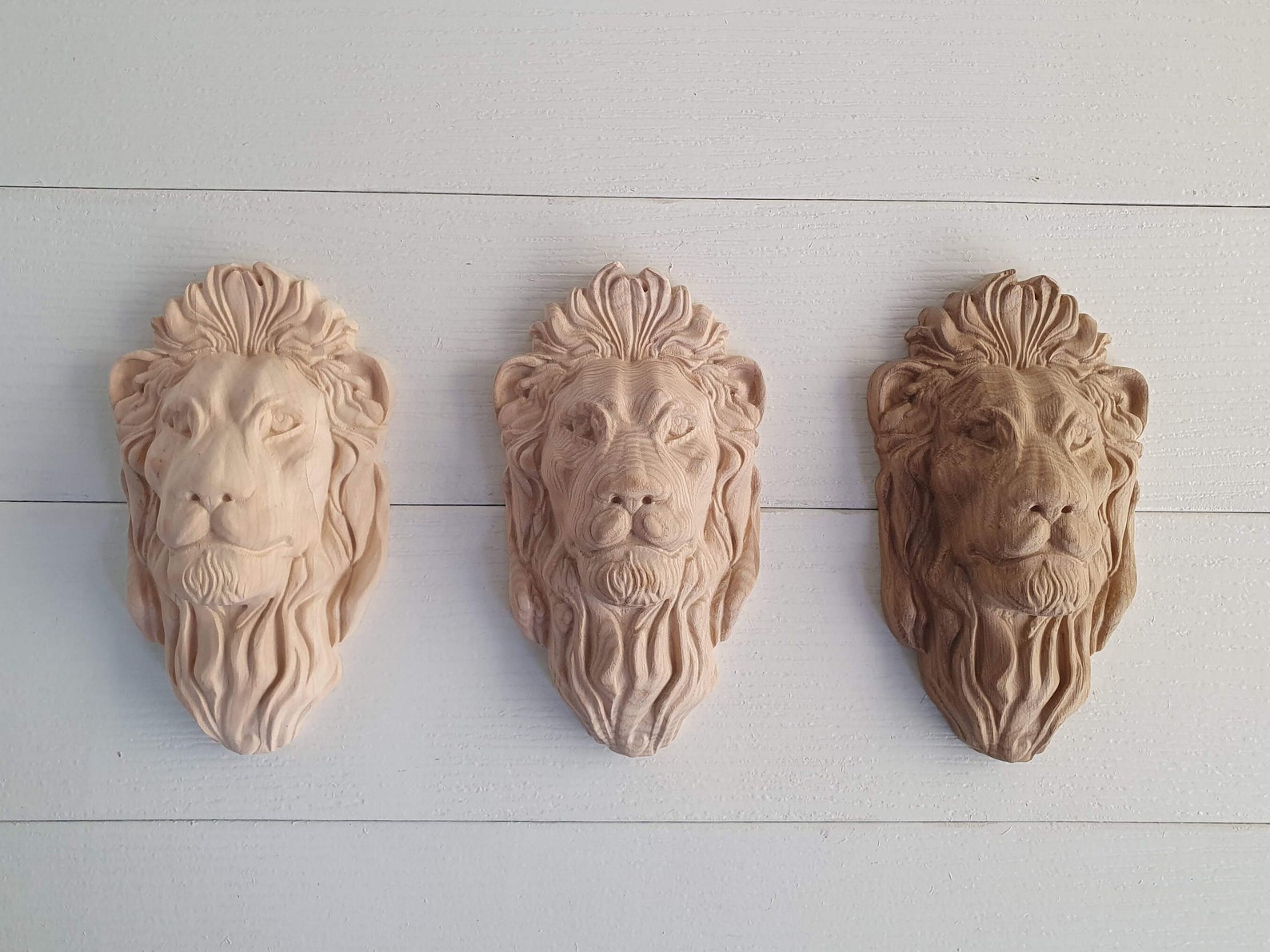 Lion Head Pediment Applique, Unpainted, Carved Wood Face, Wood Carving