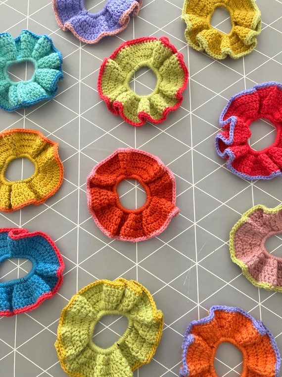 Handmade Two-tone Crochet Ruffle Scrunchie - Etsy display picture 3