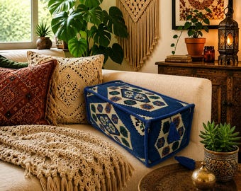 Handmade rectangular kilim bolster cushion cover with double-sided woven fabric and tassels