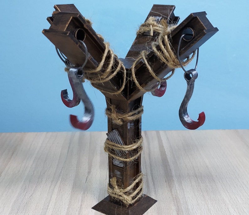 DBD Basement Hook Ring Holder Figurine Prop Fanart Hand Painted 3D Printed image 4