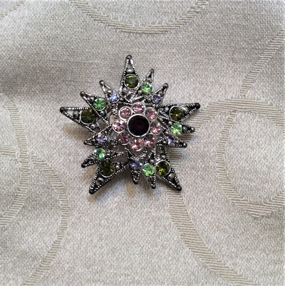 Vintage Multi-Layer Dimensional Star Brooch Spark… - image 2