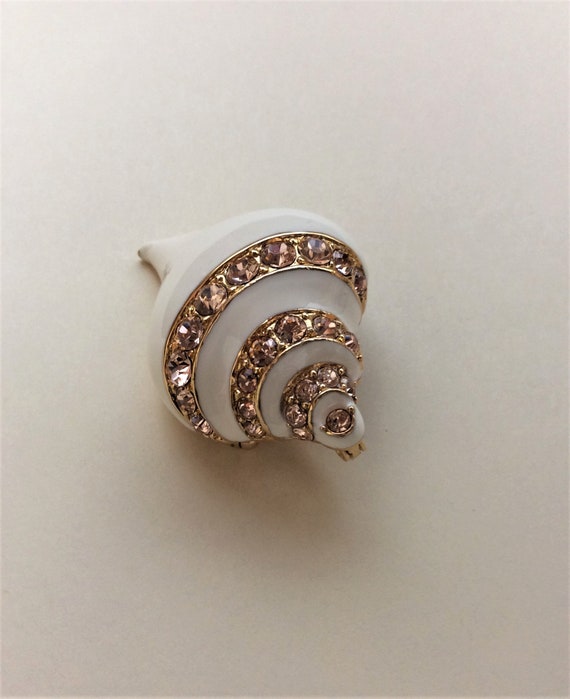 Vintage KJL Kenneth J Lane Shell Brooch Pendant: … - image 4