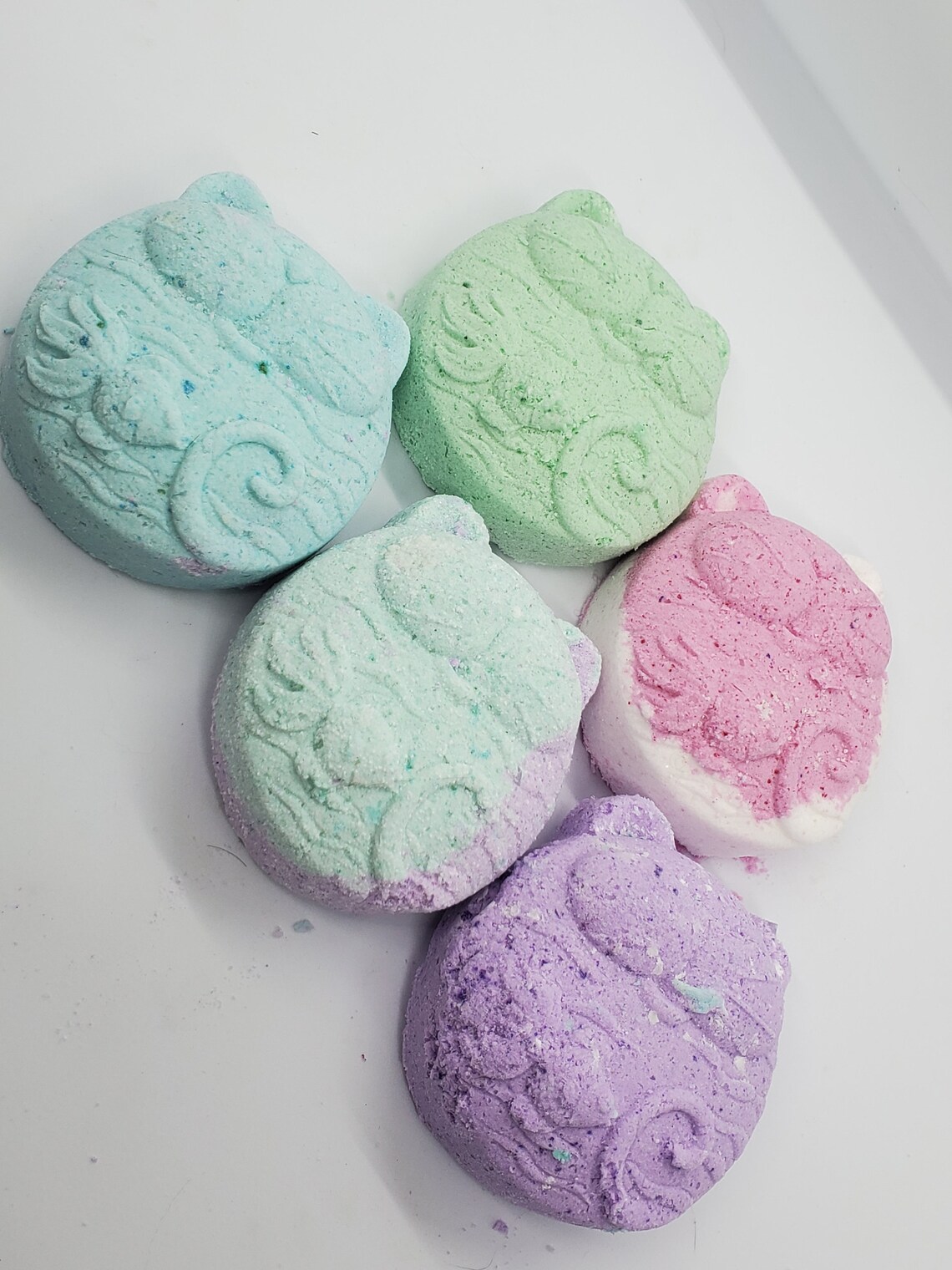 Cat bath bomb bath fizzy hand made Home made Vegan Etsy