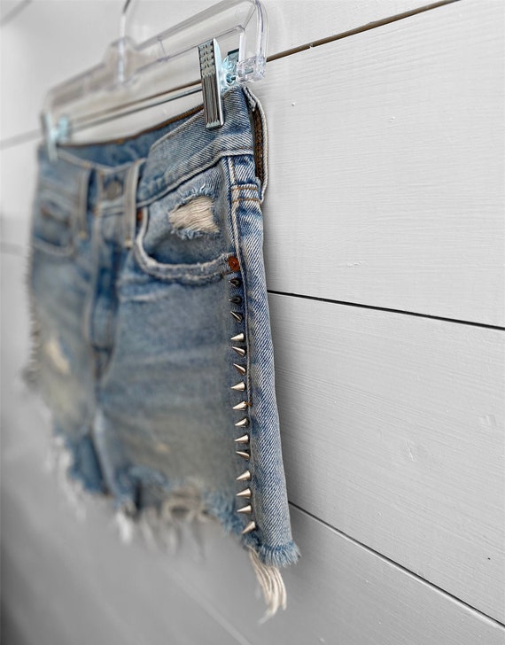 Distressed Levi's Wedgie Cutoffs / Cowgirl Rodeo Country - Etsy