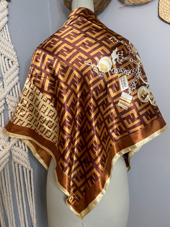 vintage fendi silk scarf - Gem