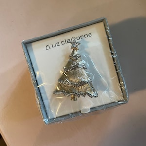 Vintage Christmas Tree Brooch