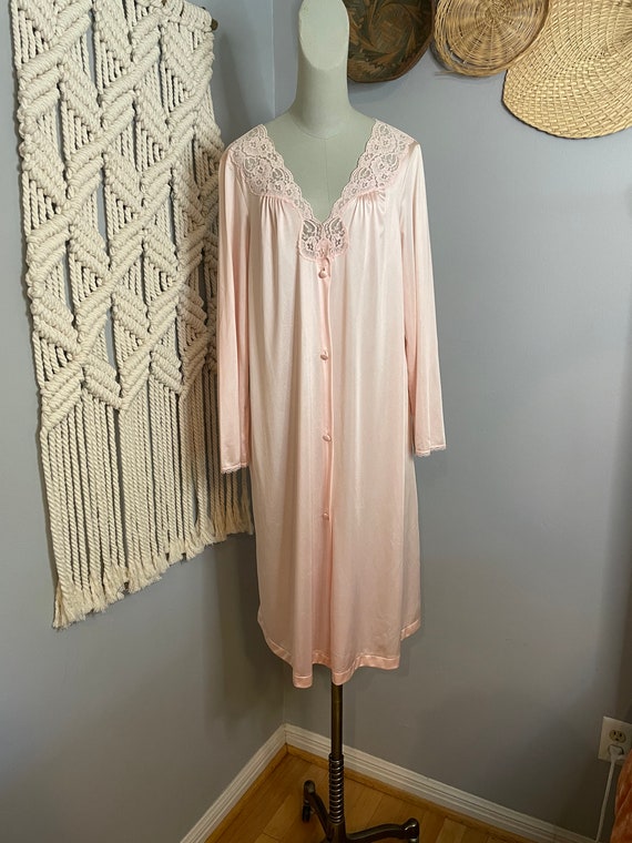 Vanity Fair Vintage Nylon Robe Gem