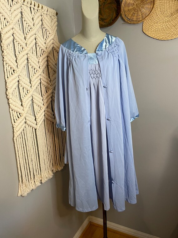 Vintage Powder Blue 70s Night Gown and Robe Set - image 8