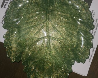 Maple Leaf dish