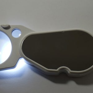 3x/14x Dual Acrylic Lens Illuminated Folding Magnifier with Keychain