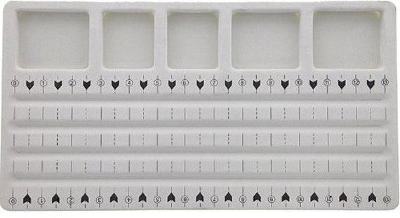 13-3/4 X 7-1/2 Flocked 4 Strand Bead Tray 