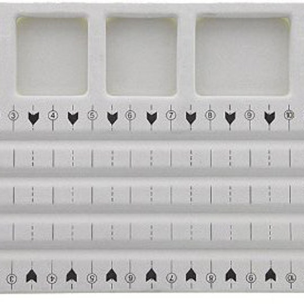 13-3/4" x 7-1/2" Flocked 4 Strand Bead Tray