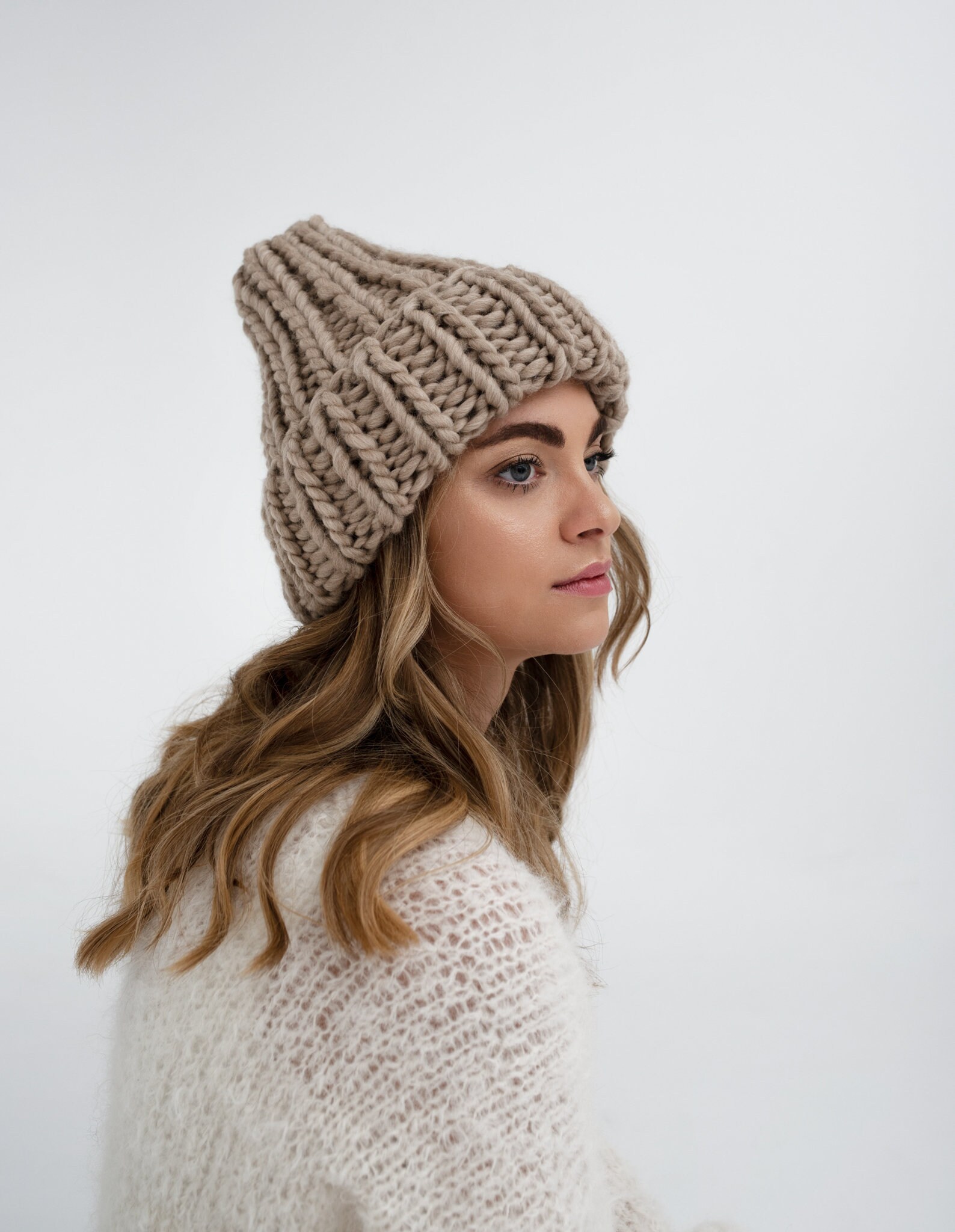 chunky wool beanie pattern