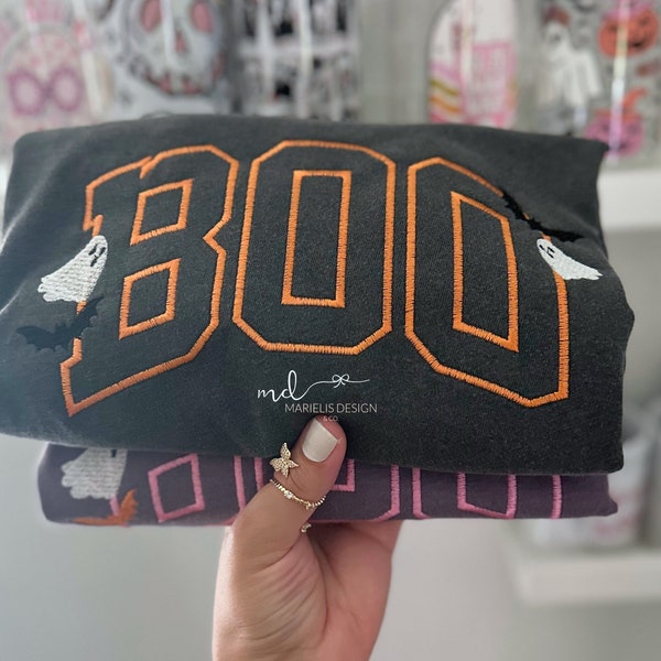 Felpa ricamata Spooky Season: maglietta Boo Ghost Comfort Colors