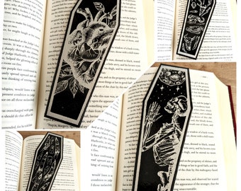Segnalibri bara scura in lamina d'oro e argento in edizione limitata, scheletro, orrore, anatomia, buio, gotico, segnalibro, regalo gotico, orrore, lettura