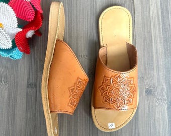 Mandala's Slip-on Huaraches