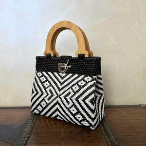 Mid-size Oaxaca Woven Tote Bag