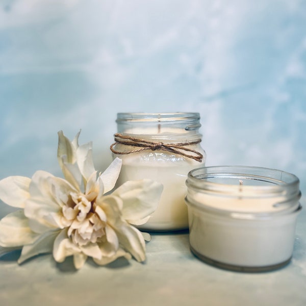Magnolia Blooms | Spring Scent | 100% Handpoured Soy Wax Candle | Clean, Safe Scents
