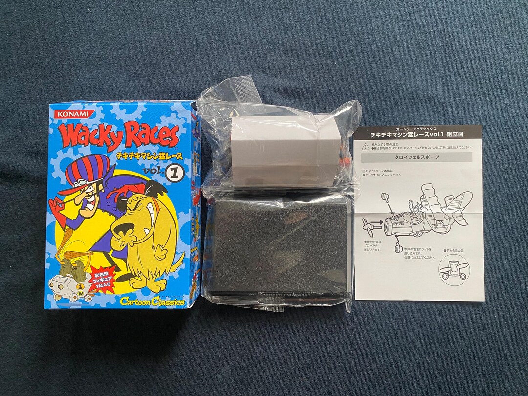Wacky Races Vol. 1 Vintage 2004 Konami Wacky Races Vol.1 #4 Crimson Haybailer Candy Toy ...