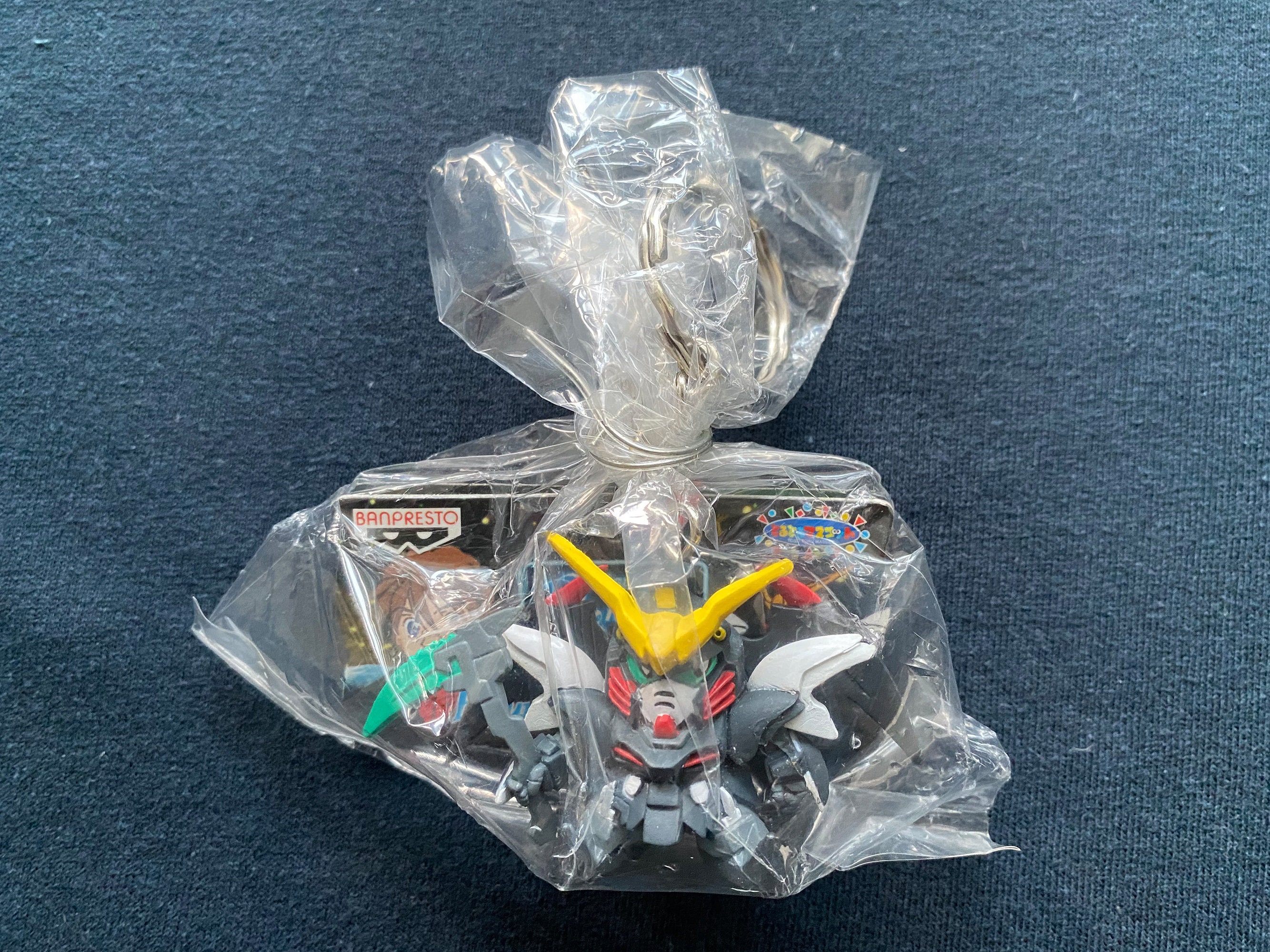 Vintage 1999 Banpresto Gundam Deathscythe Key Holder Mini Figure