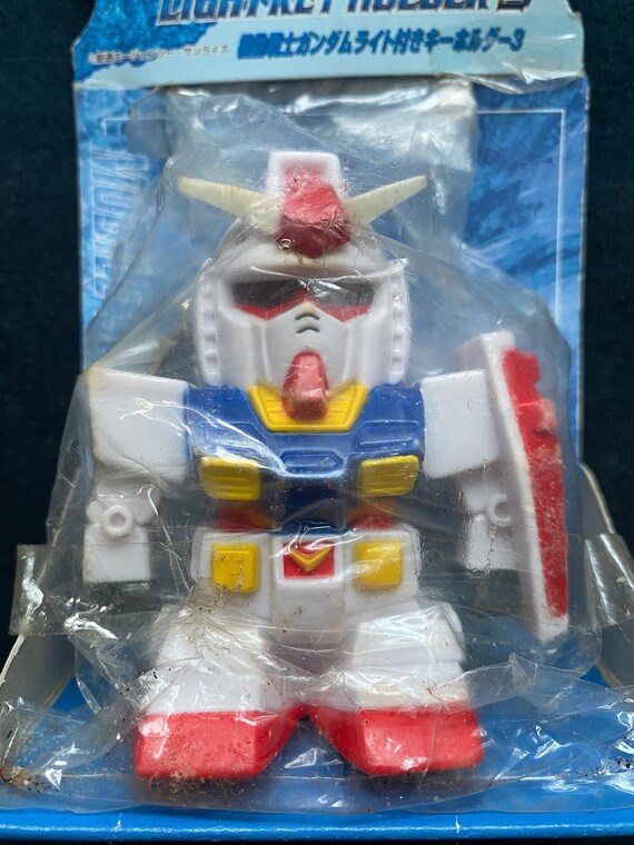 ヴィンテージ 1998 バンプレスト 機動戦士 SDガンダム 3 RX-78-2 ミニ