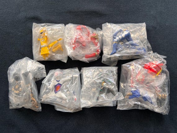 Vintage 2003 Dino Thunder Abaranger Gashapon Figure Set: Rare