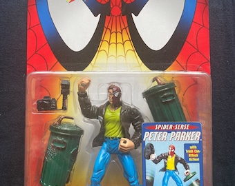 Vintage 1999 ToyBiz Comics Spider Man Spider Power Spider Sense Peter Parker Spiderman Action Figure Rare