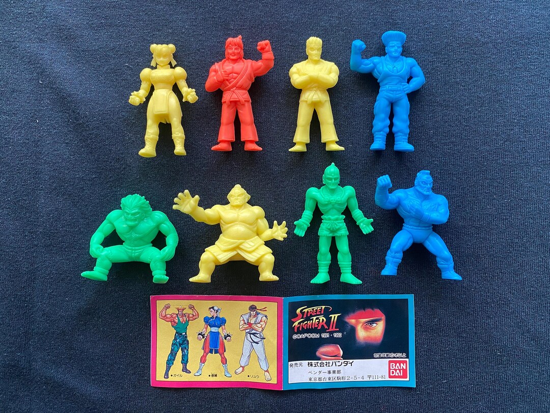 Vintage 1992 Bandai Street Fighter II Mini Figures: Set of 8, Rare