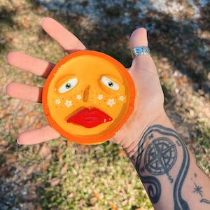 Creepy Face Ashtray/Trinket Tray - Handmade