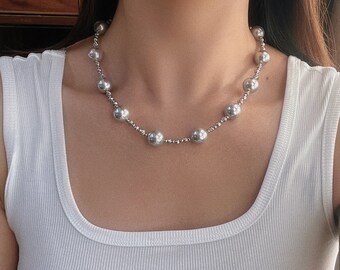 Platinum gray natural deep sea pearl necklace