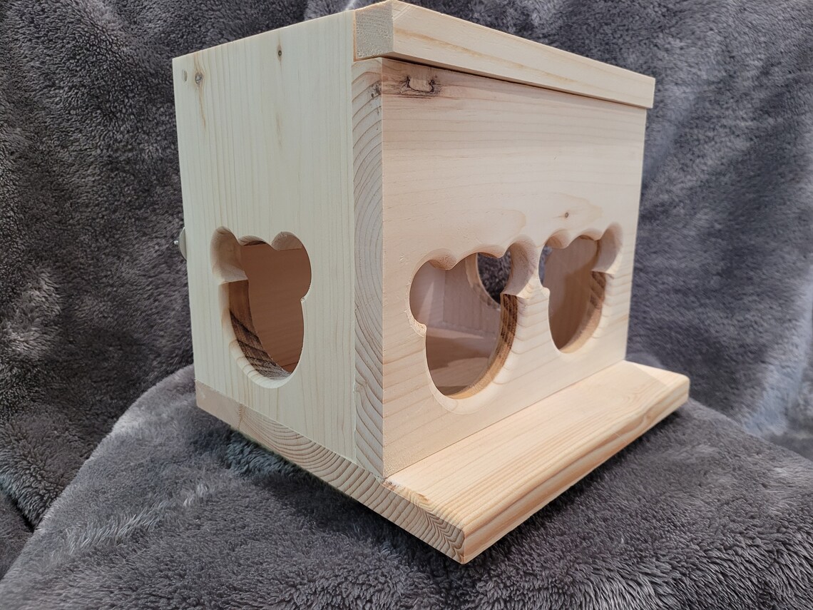 Chinchilla Hay Feeder Box with 4 Chinchilla Face Feeder Cut Etsy