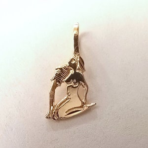 New 14k Yellow Gold Woman Aquarius Zodiac Charm Pendant