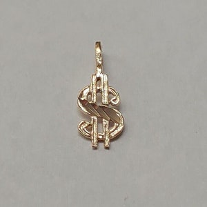 Nuevo colgante con dije de signo de dólar n.° 2 de oro amarillo de 14 k