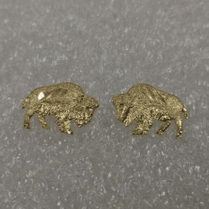 New 14k Yellow Gold Buffalo Earrings