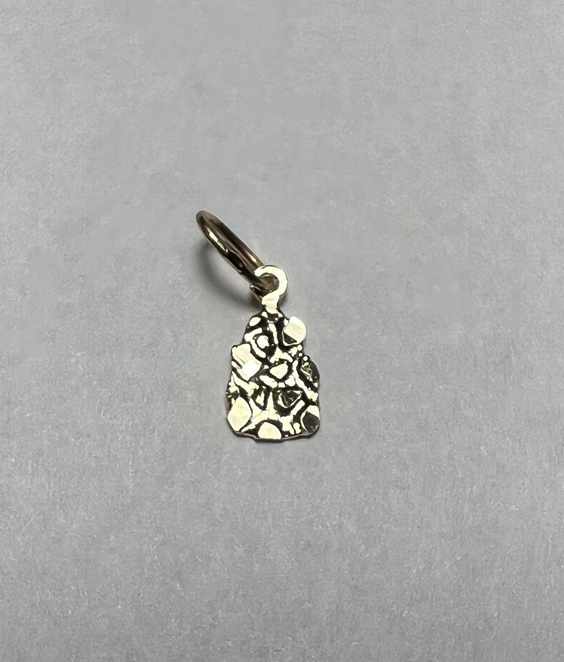 New 14k Yellow Gold Nugget Charm 